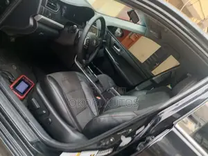 Toyota Camry 2016 Black