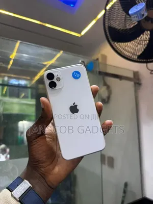 Apple iPhone 11 128 GB White