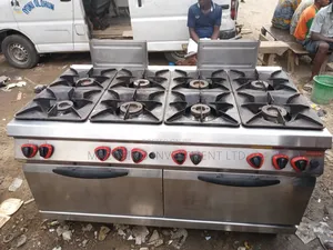 Commercial 8-Burner Gas Stove With Oven