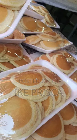 I Make and Sell Pancakes for Large Consumption, and Mini Picnics