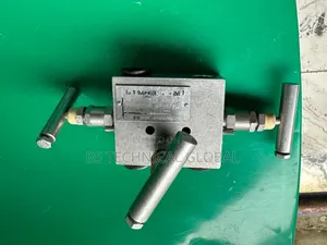Manifold Nipple Valve 1/2"