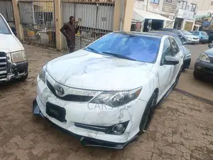 Toyota Camry 2013 Silver
