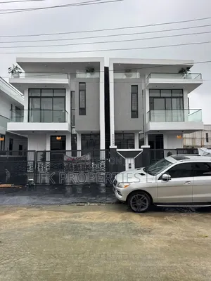 4bdrm House in Ikota for sale