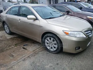 Toyota Camry 2008 Brown
