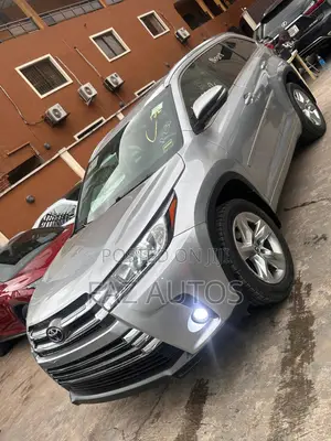 Toyota Highlander Limited Platinum V6 4x4 (3.5L 6cyl 6A) 2016 Silver