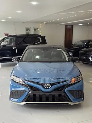 Toyota Camry 2022 Blue