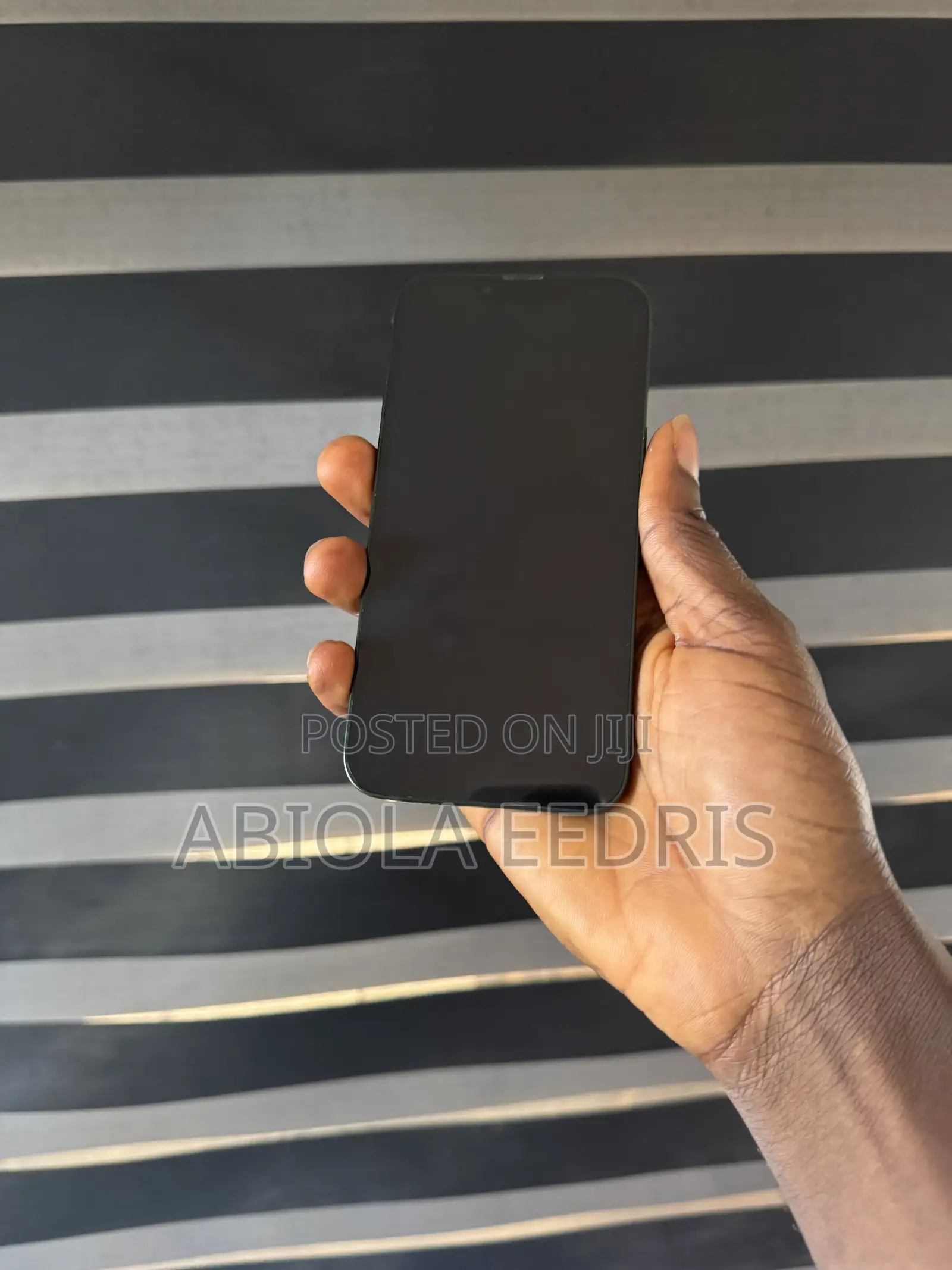 Apple iPhone 13 128 GB Green
