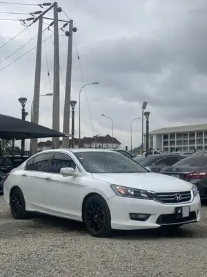 Honda Accord 2013 White