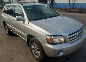 Toyota Highlander 2005 Silver