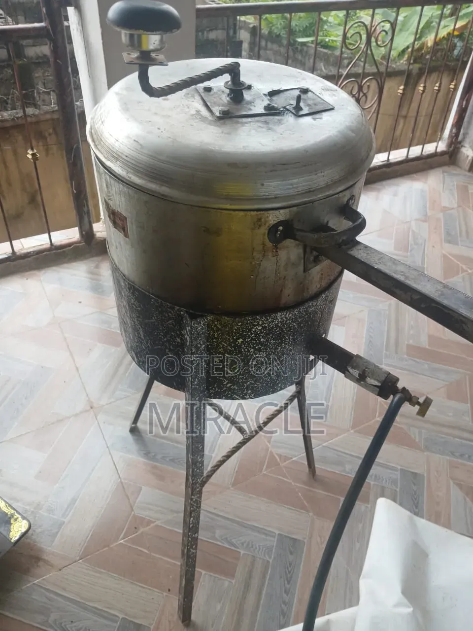 Popcorn Making Pot