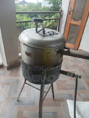 Popcorn Making Pot