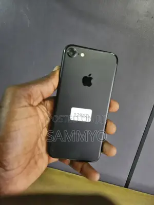 Apple iPhone 7 128 GB Black