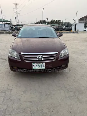 Toyota Avalon 2005 Burgundy