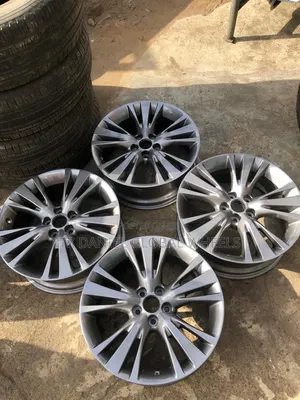 19 Inch Rim Lexus Follow Come