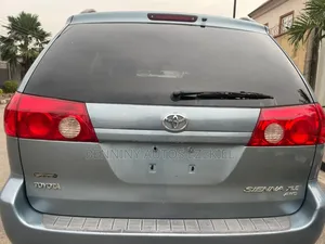 Toyota Sienna 2008 Blue