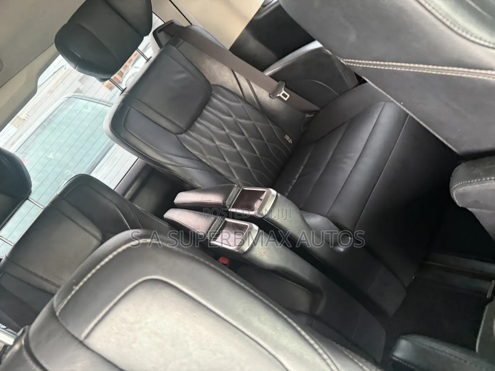 Toyota Granvia 2022 Black
