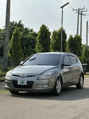 Hyundai i30 2017 Silver