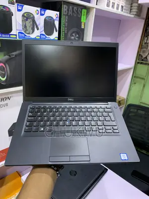 Laptop Dell Latitude 7490 8GB Intel Core i7 SSD 256GB