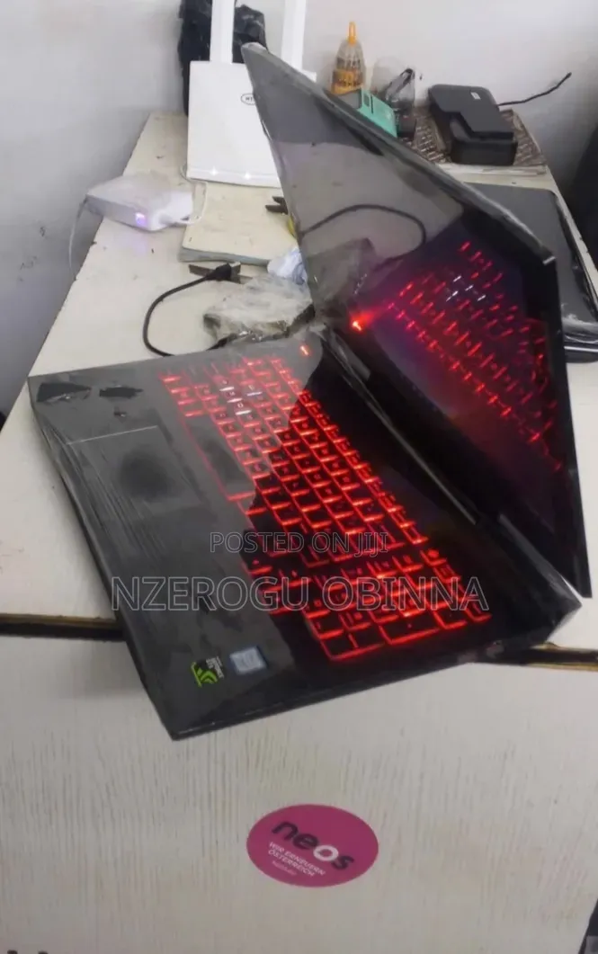 New Laptop HP Omen 15-ce0xx 8GB Intel Core i5 HDD+SSD 1T