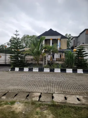6bdrm Duplex in Mayfair Gardens, Awoyaya for sale