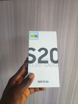 New Samsung Galaxy S20 FE 5G 128 GB Green