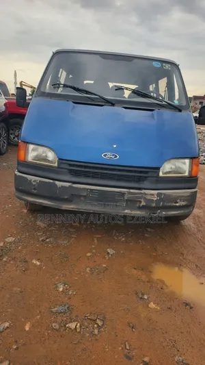 Ford Transit 2005 Blue