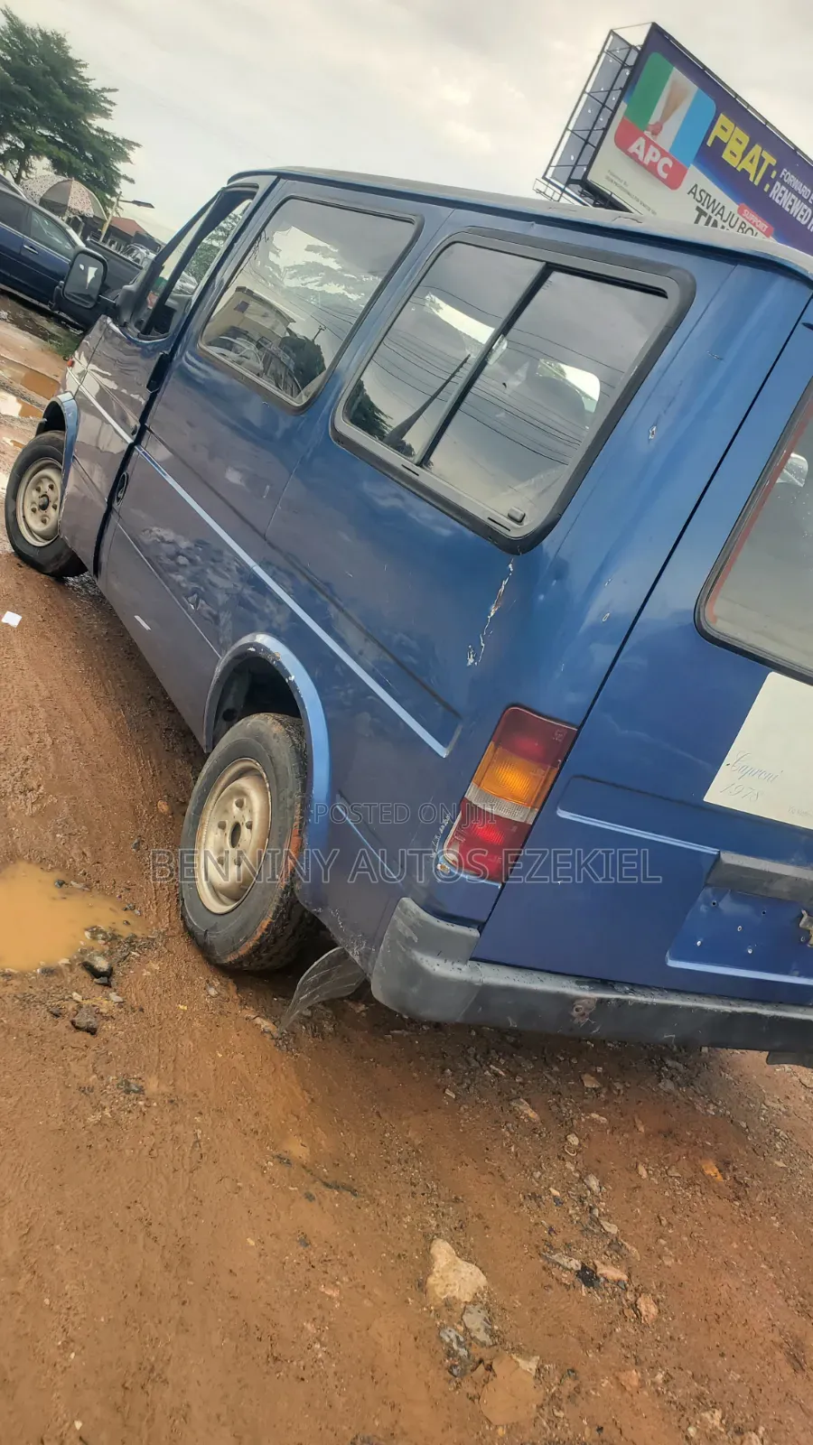 Ford Transit 2005 Blue