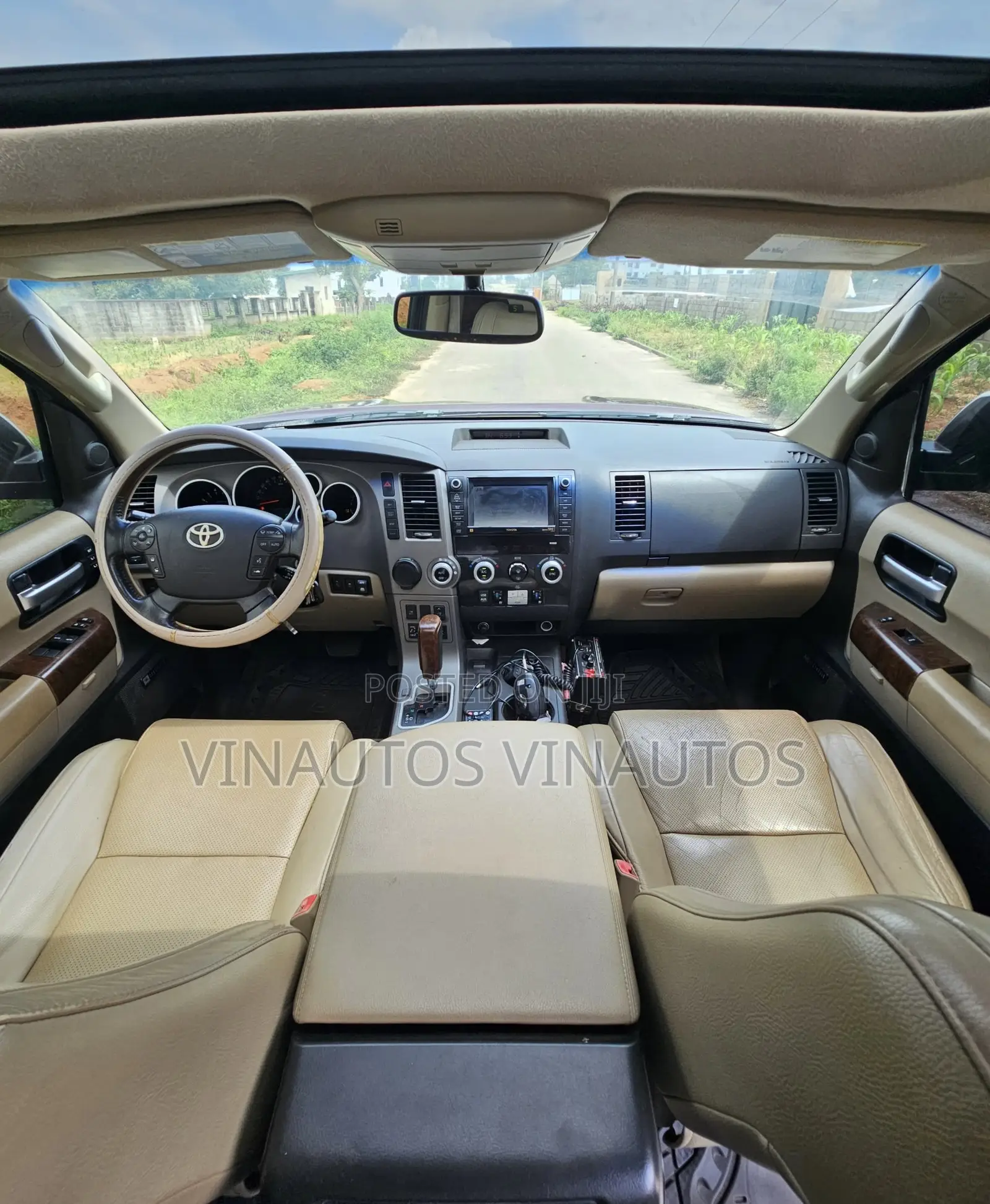 Toyota Sequoia 2011 Maroon
