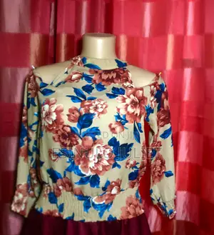 Floral Cold-Shoulder Blouse / Female Floral Top