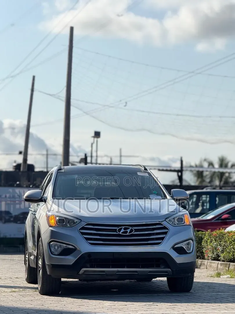 Hyundai Santa Fe 2015 Silver
