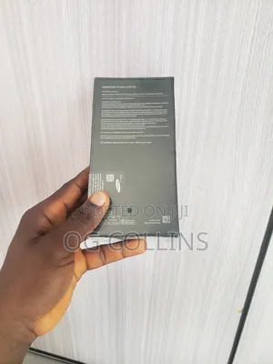 New Samsung Galaxy S20 128 GB Black