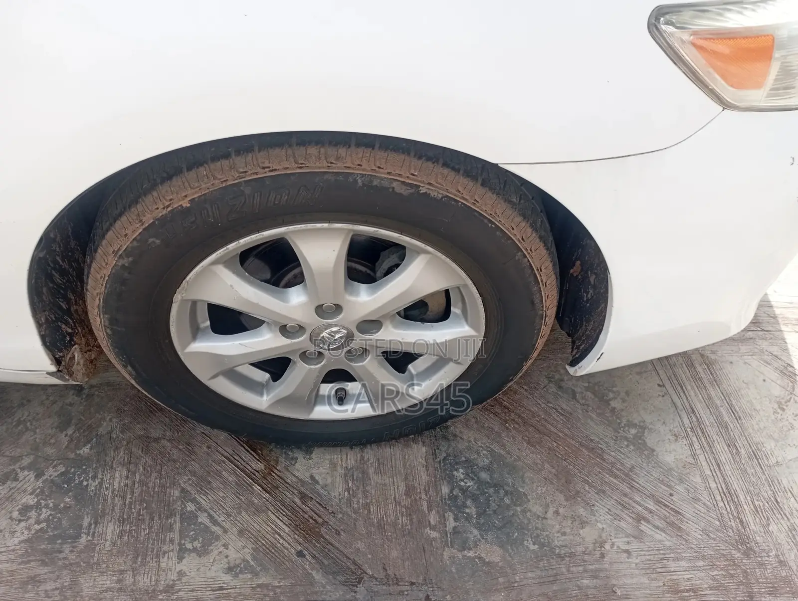 Toyota Camry 2011 White