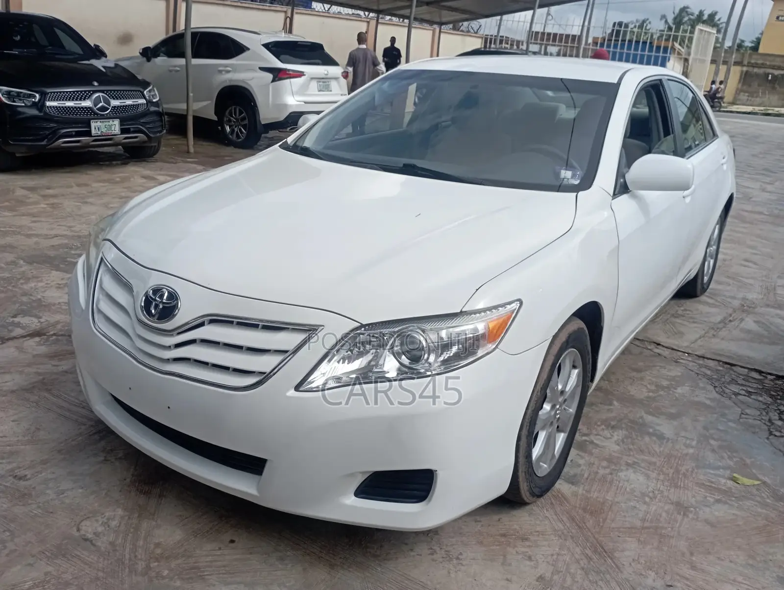 Toyota Camry 2011 White