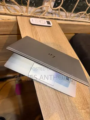 Laptop HP EliteBook X360 1040 G11 16GB Intel Core i5 SSD 256GB