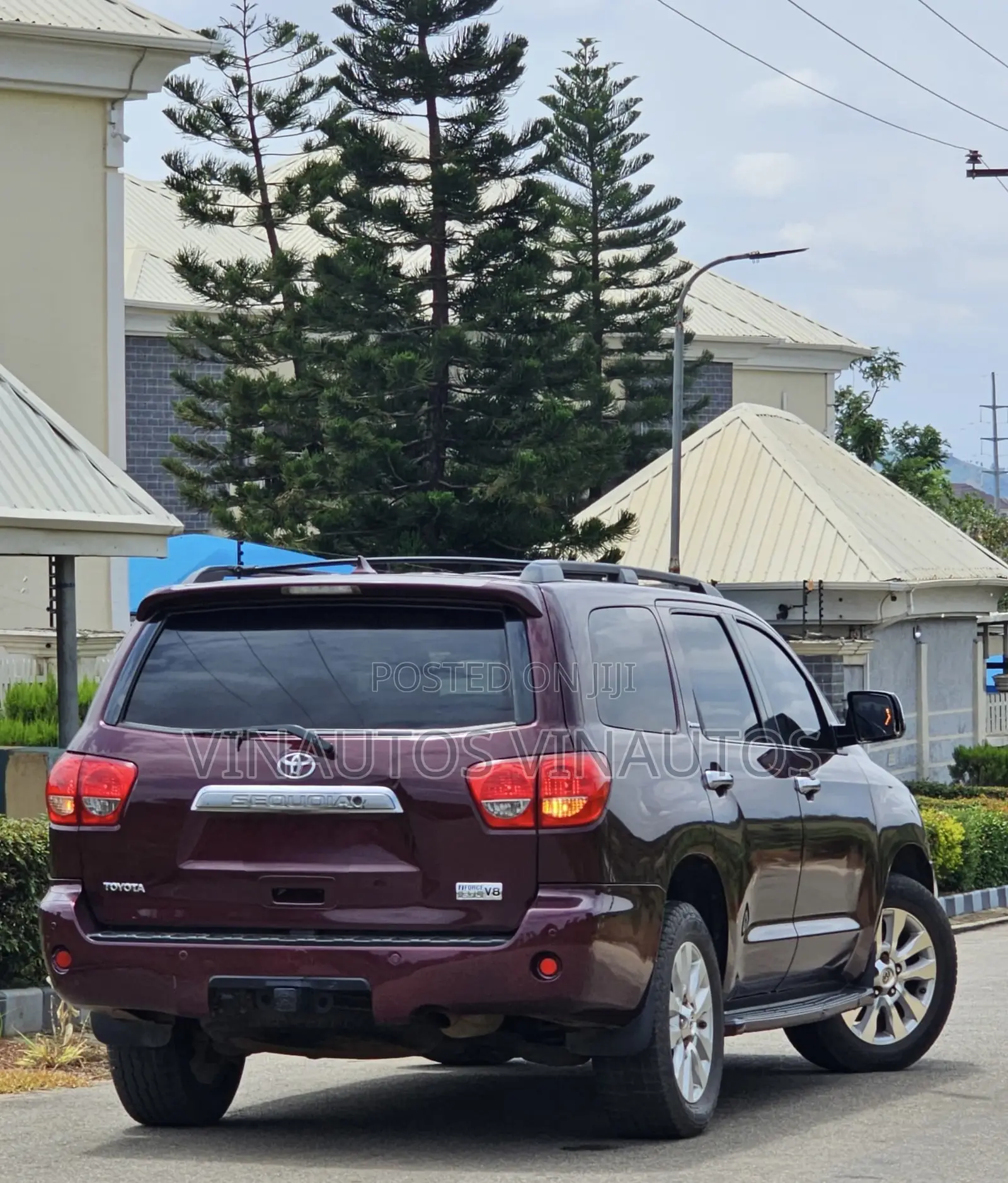 Toyota Sequoia 2011 Maroon