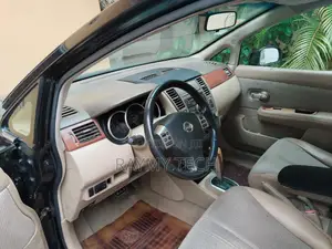 Nissan Tiida 2007 Black