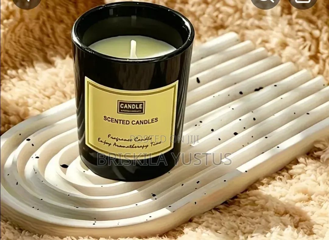 Bee Aura Luxury Soy Scented Candle