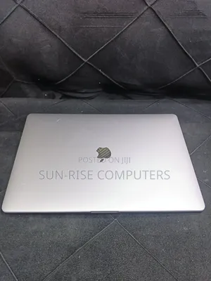 Laptop Apple MacBook Pro 2019 16GB Intel Core i7 SSD 512GB