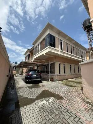4bdrm Duplex in Chevron Drive Lekki for sale