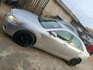 Toyota Camry LE 4dr Sedan (2.5L 4cyl 6AM) 2010 Silver