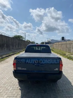 Toyota Tacoma 2006 Blue