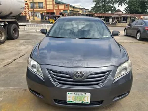 Toyota Camry 2009 Gray
