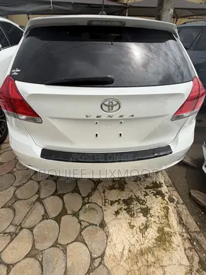 Toyota Venza V6 AWD 2012 White