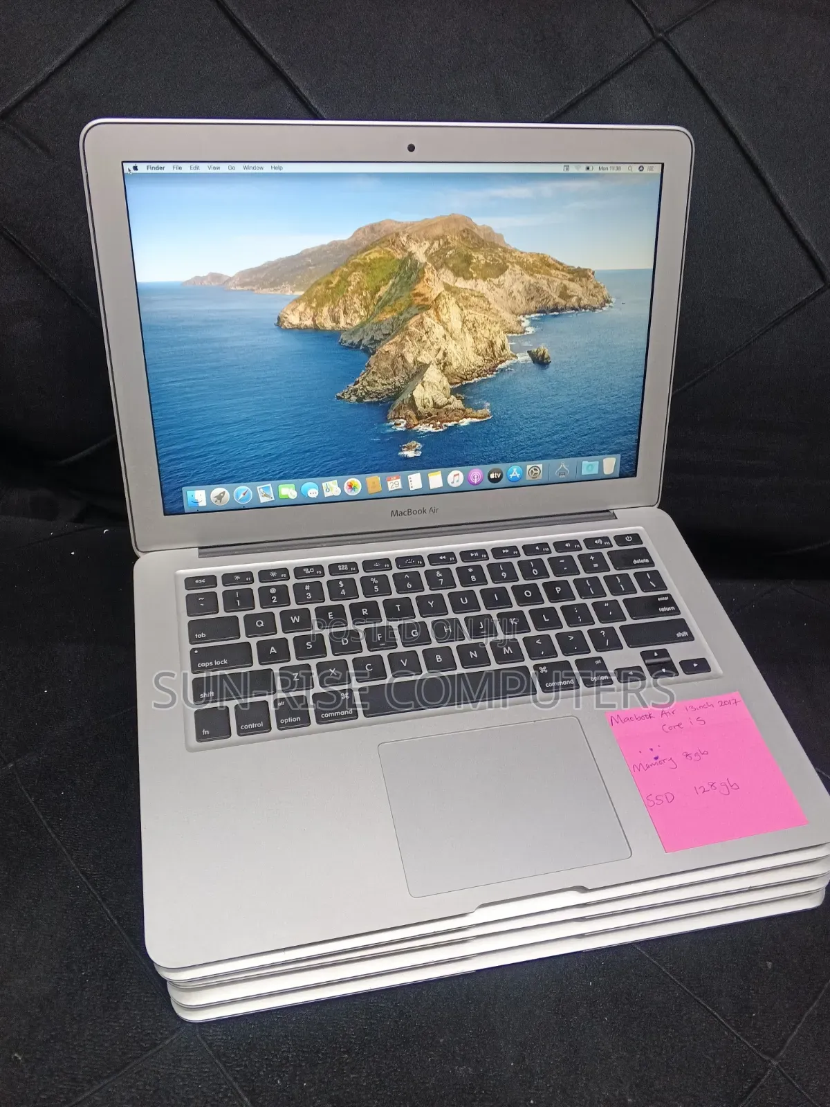 Laptop Apple MacBook Air 2017 8GB Intel Core i5 SSD 128GB