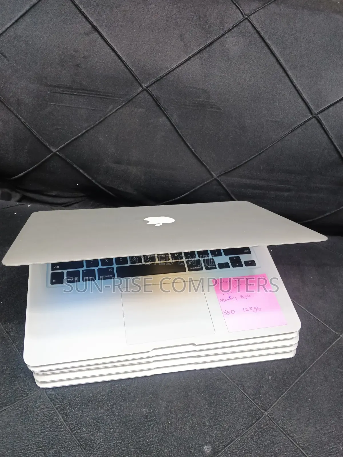 Laptop Apple MacBook Air 2017 8GB Intel Core i5 SSD 128GB