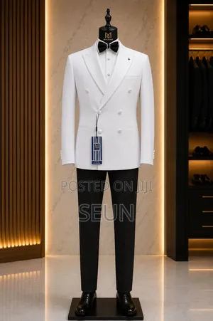 Trendy and Classy Men Suits for Rental