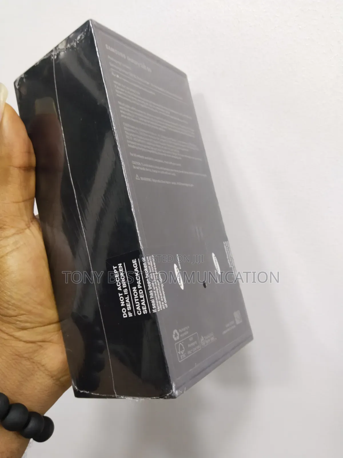 New Samsung Galaxy S20 128 GB Black