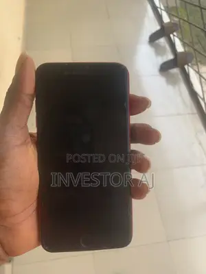Apple iPhone 8 Plus 64 GB Red