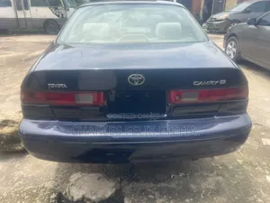 Toyota Camry 2002 Blue
