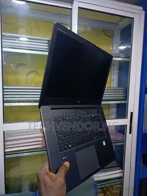 Laptop HP ZBook Studio 16GB Intel Core i7 SSD 512GB